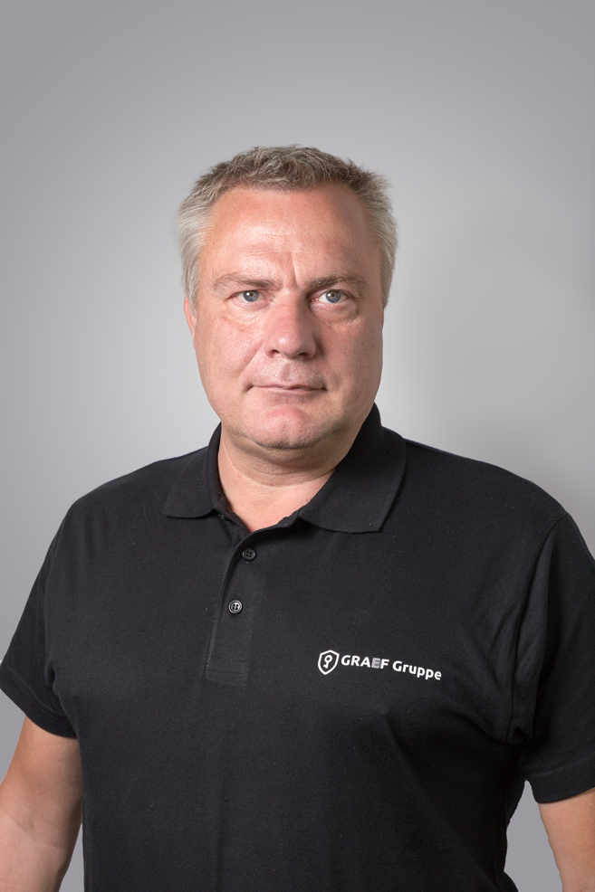 Michael Hofmann