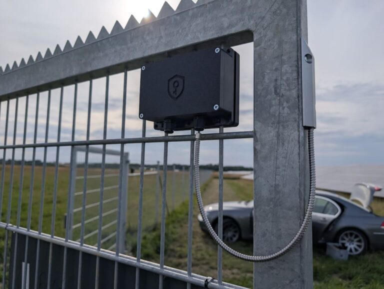 Ajax Zaunsensor für Reisdraht