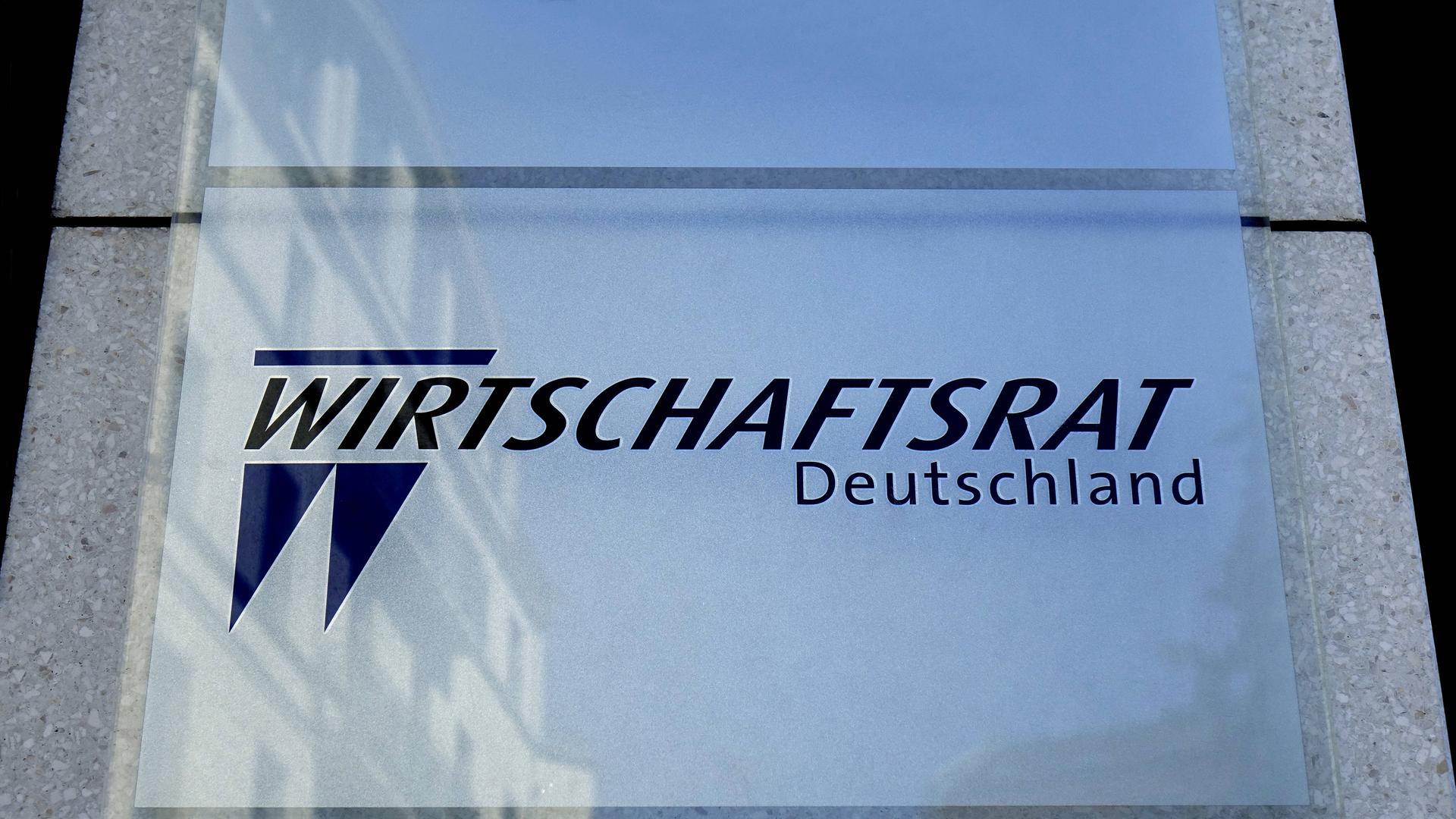 Cybernation Strategie
